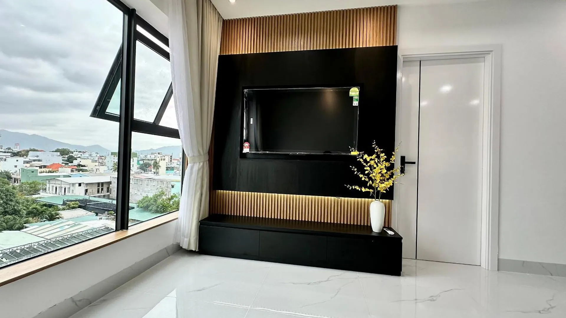 Oceanus Mikha Home Nha Trang
