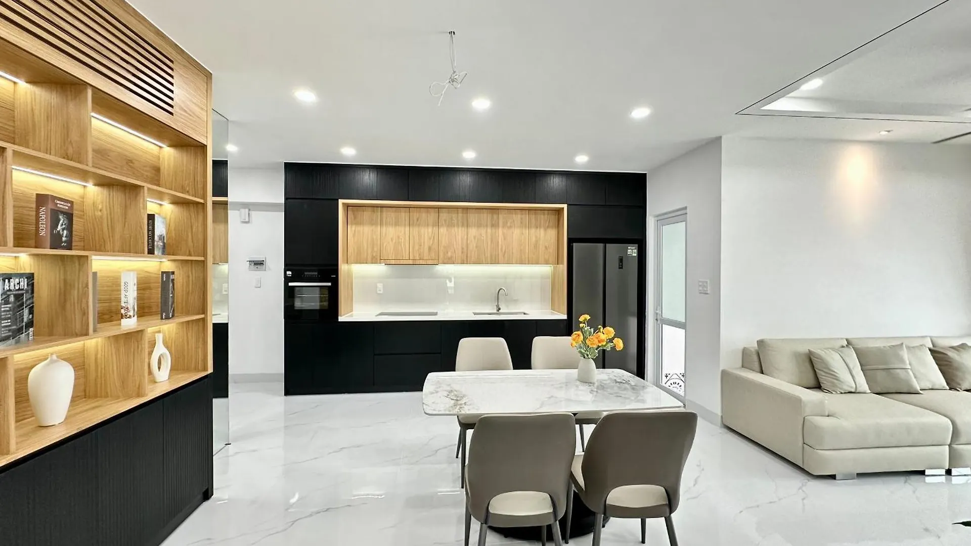 Oceanus Mikha Home Nha Trang